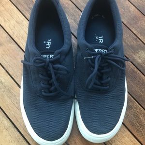 Sperry Men’s Navy Sneaker Size 9.5M